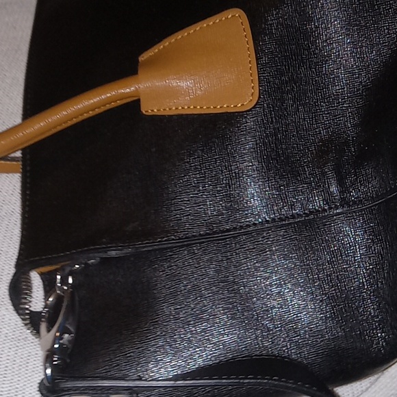 Handbag - Picture 7 of 7